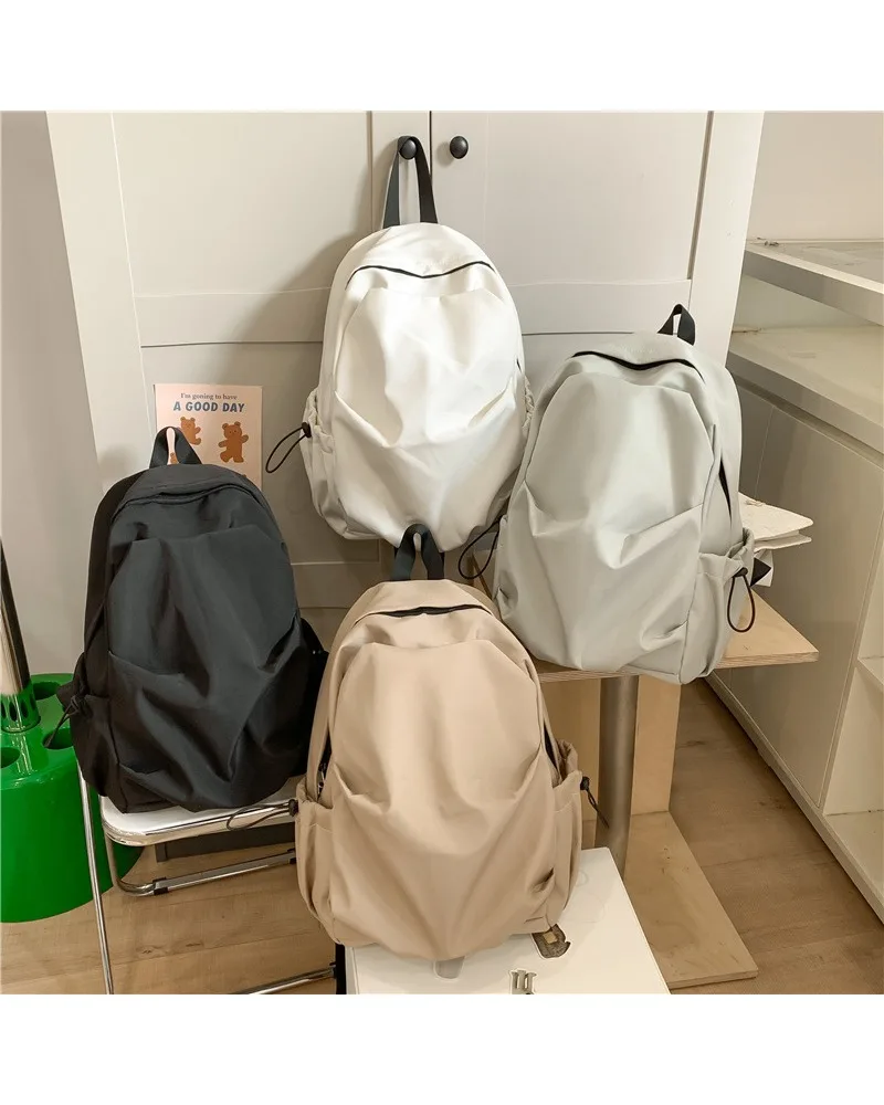 School bag junior high school girls large capacity backpack men high sense simple high school college student travel backpack
School bag junior high school girls large capacity backpack men high sense simple high school college student travel backpack