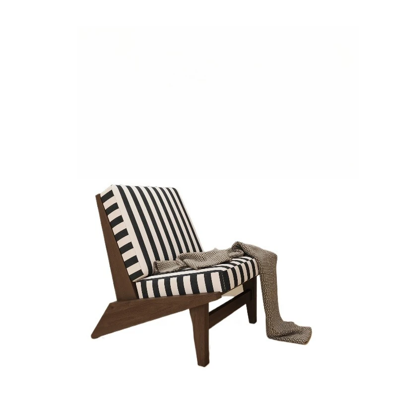Medieval style modern light luxury single sofa model room hotel reception negotiation sofa beauty salon leisure sofa chair
Medieval style modern light luxury single sofa model room hotel reception negotiation sofa beauty salon leisure sofa chair