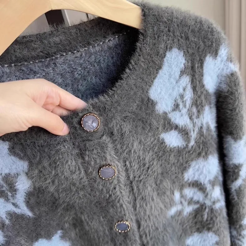 Women's Knitted Sweater Coat Loose Fit round Ne Soft Cozy Autumn Winter New Sle Floral Print Casual High Quali Top
Women's Knitted Sweater Coat Loose Fit round Ne Soft Cozy Autumn Winter New Sle Floral Print Casual High Quali Top