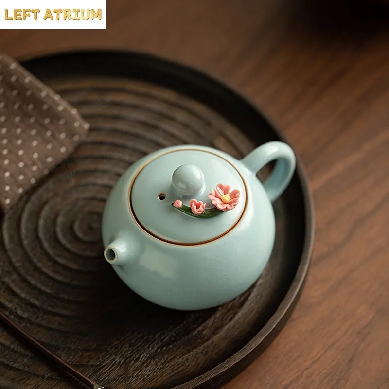 200ML Tianqing Ru Kiln Xishi Pot Can Be Raised Ceramic Kung Fu TeaSet Handmade Teapot Ru Porcelain Household Brewing Teapot Gift
200ML Tianqing Ru Kiln Xishi Pot Can Be Raised Ceramic Kung Fu TeaSet Handmade Teapot Ru Porcelain Household Brewing Teapot Gift