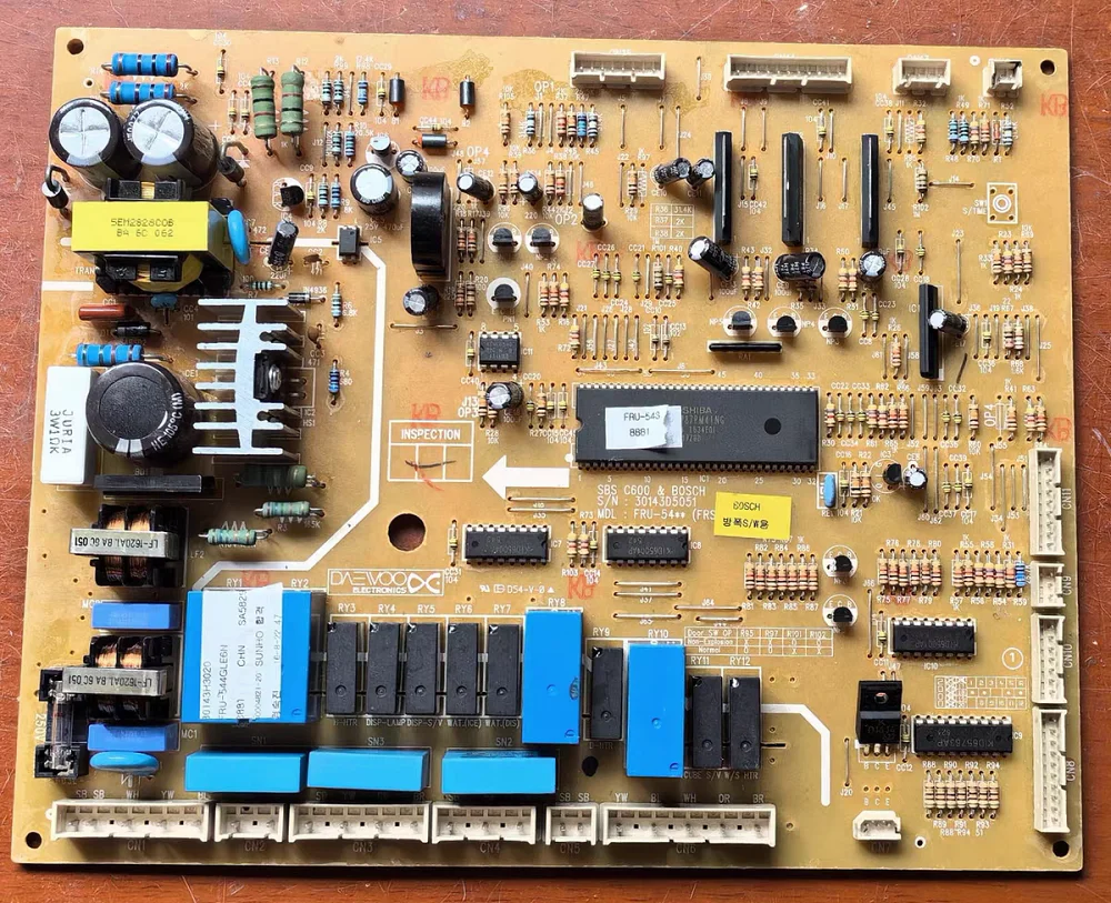 Suitable for Siemens refrigerator motherboard FRU-543544 motherboard 30143E5050/30143D5051 control board
Suitable for Siemens refrigerator motherboard FRU-543544 motherboard 30143E5050/30143D5051 control board