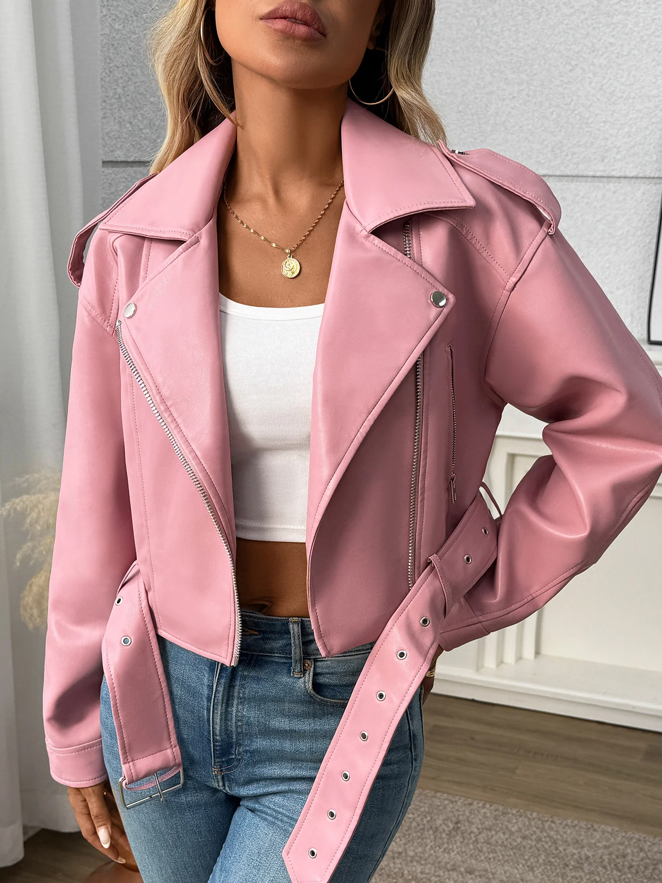 Fitaylor женская куртка из искусственной кожи женская мотоциклетная кожаная верхняя одежда с лацканами повседневное розовое пальто
Fitaylor женская куртка из искусственной кожи женская мотоциклетная кожаная верхняя одежда с лацканами повседневное розовое пальто