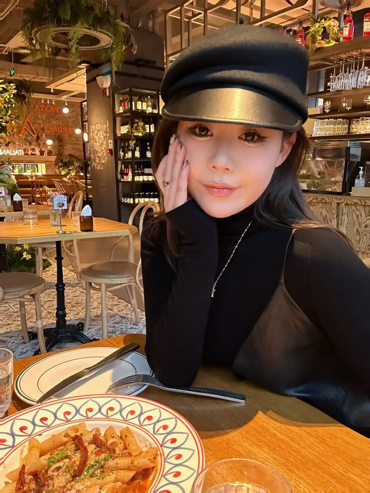 Модный трикотажный джемпер для полных женщин: новинка осенне-зимнего сезона, повседневный топ с длинным рукавом для пышных девушек
Модный трикотажный джемпер для полных женщин: новинка осенне-зимнего сезона, повседневный топ с длинным рукавом для пышных девушек