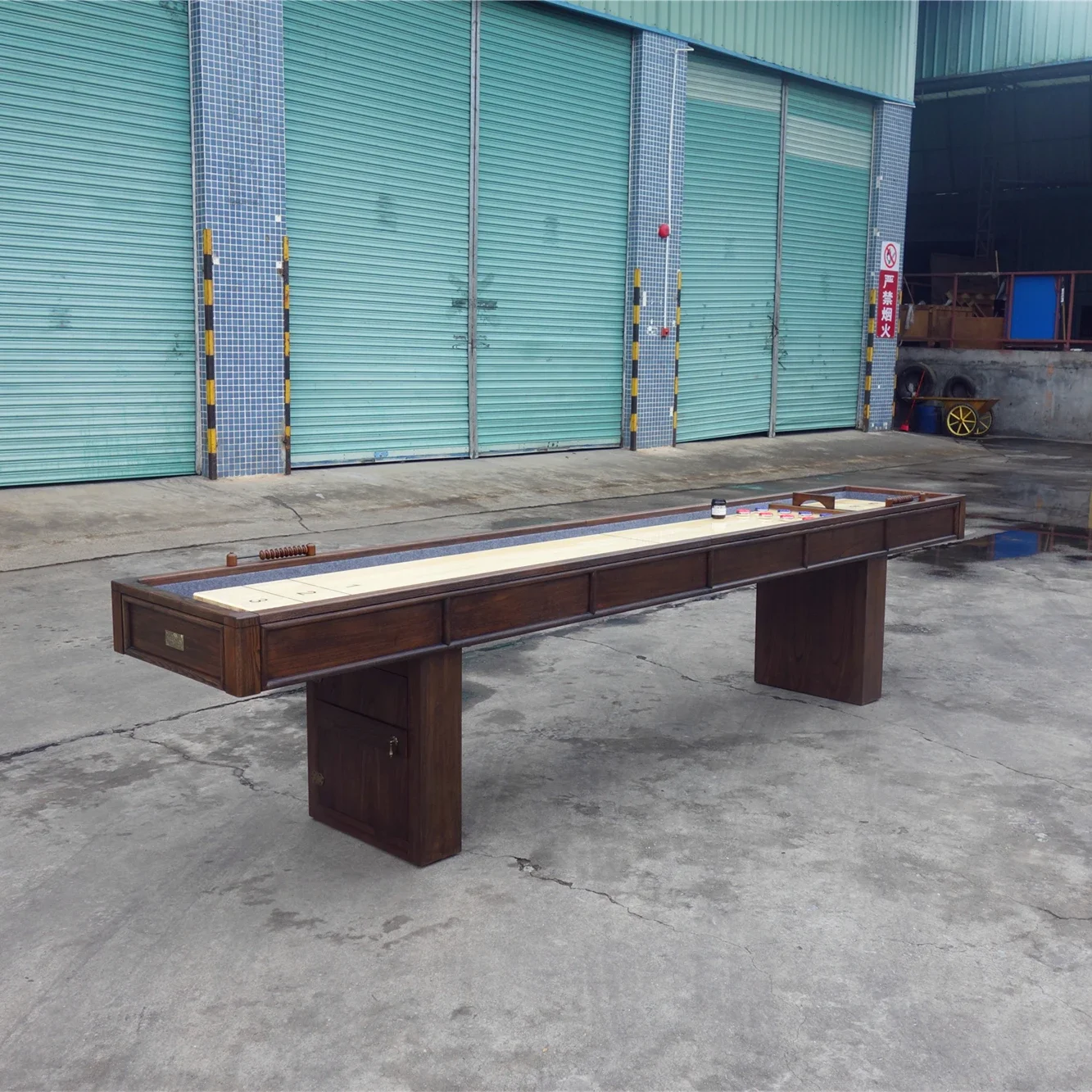 Standard shuffleboard table Household shuffleboard table Multifunctional
Standard shuffleboard table Household shuffleboard table Multifunctional