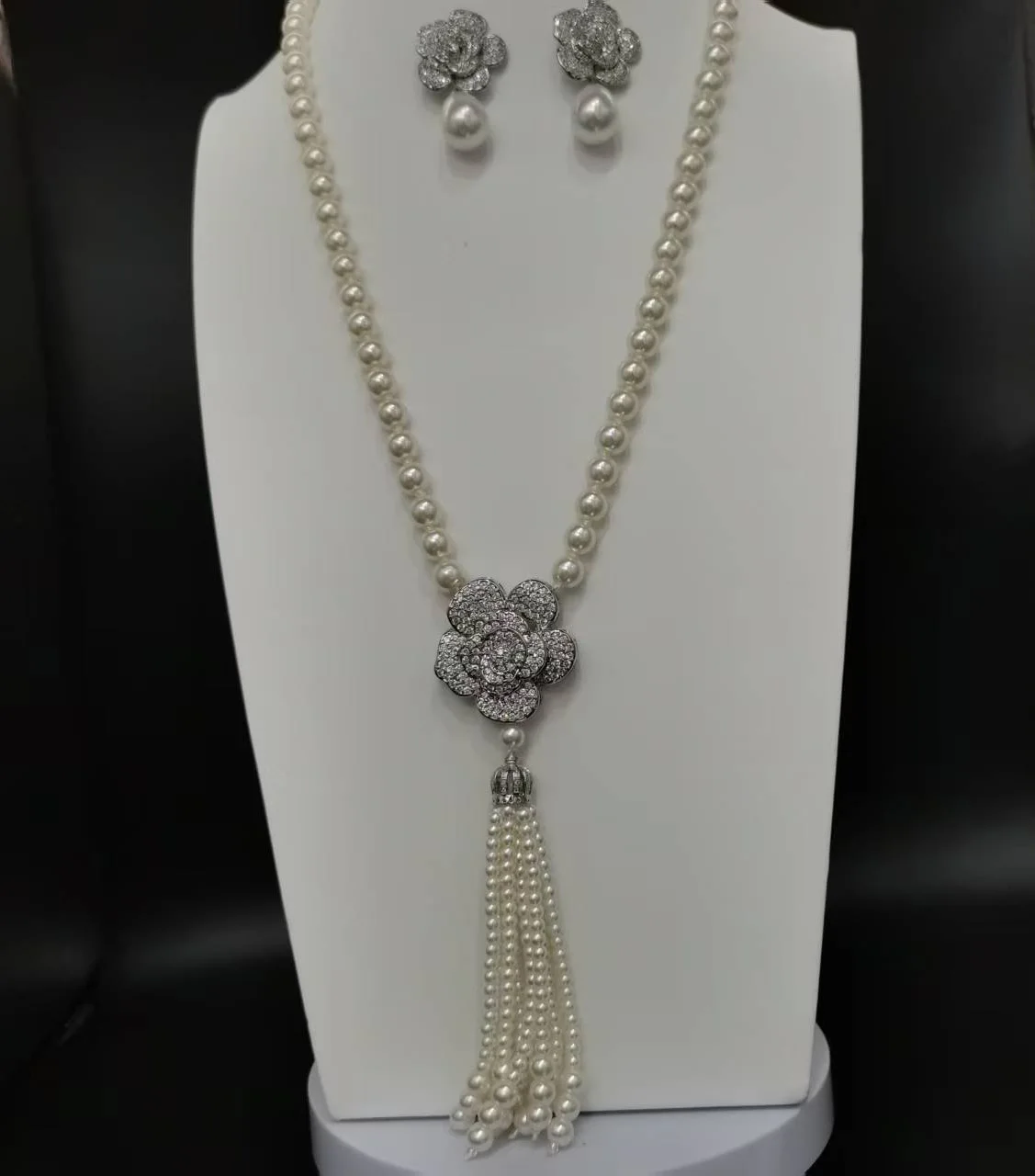 Zircon charm Pendant CZ Micro pave Necklace, Flower Shell Pearl Beads tassels Women Fashion Jewelry Necklace MK519
Zircon charm Pendant CZ Micro pave Necklace, Flower Shell Pearl Beads tassels Women Fashion Jewelry Necklace MK519