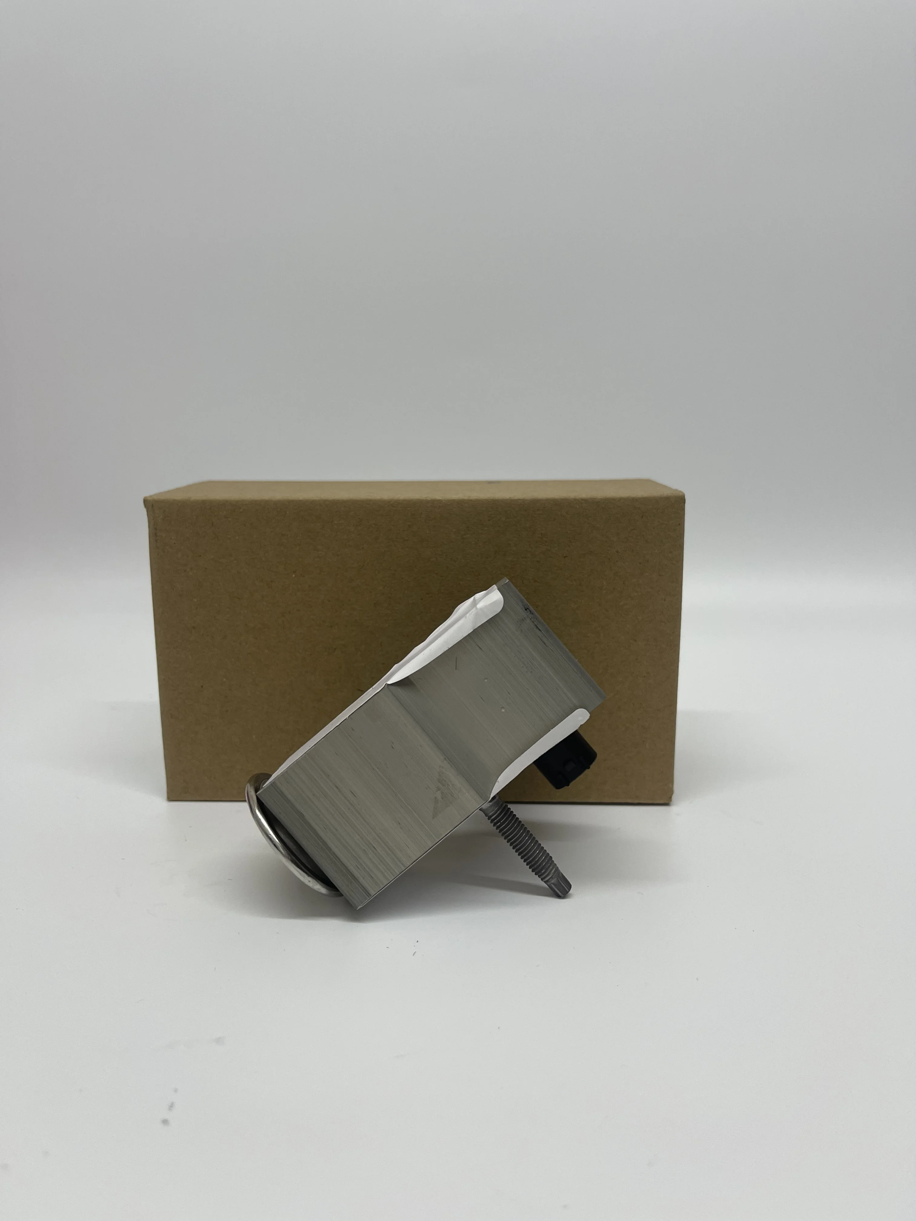 OE 64116805502 Egelhof Expansion Valve For BM W
OE 64116805502 Egelhof Expansion Valve For BM W