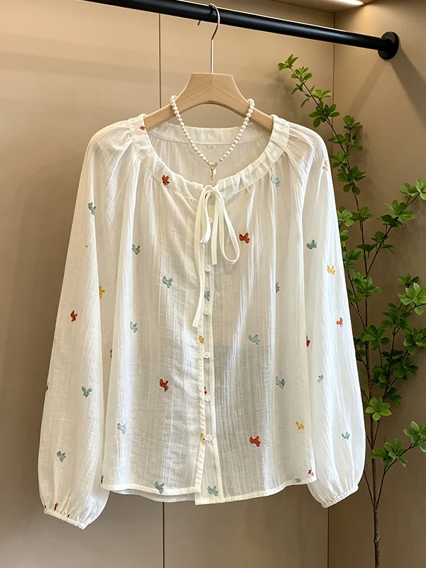 Elegant Embroidered round Neck Long Sleeve Shirt Women's Summer Fashion Anti-Uv Top Breathable Comfortable Korean Style Blouse
Elegant Embroidered round Neck Long Sleeve Shirt Women's Summer Fashion Anti-Uv Top Breathable Comfortable Korean Style Blouse