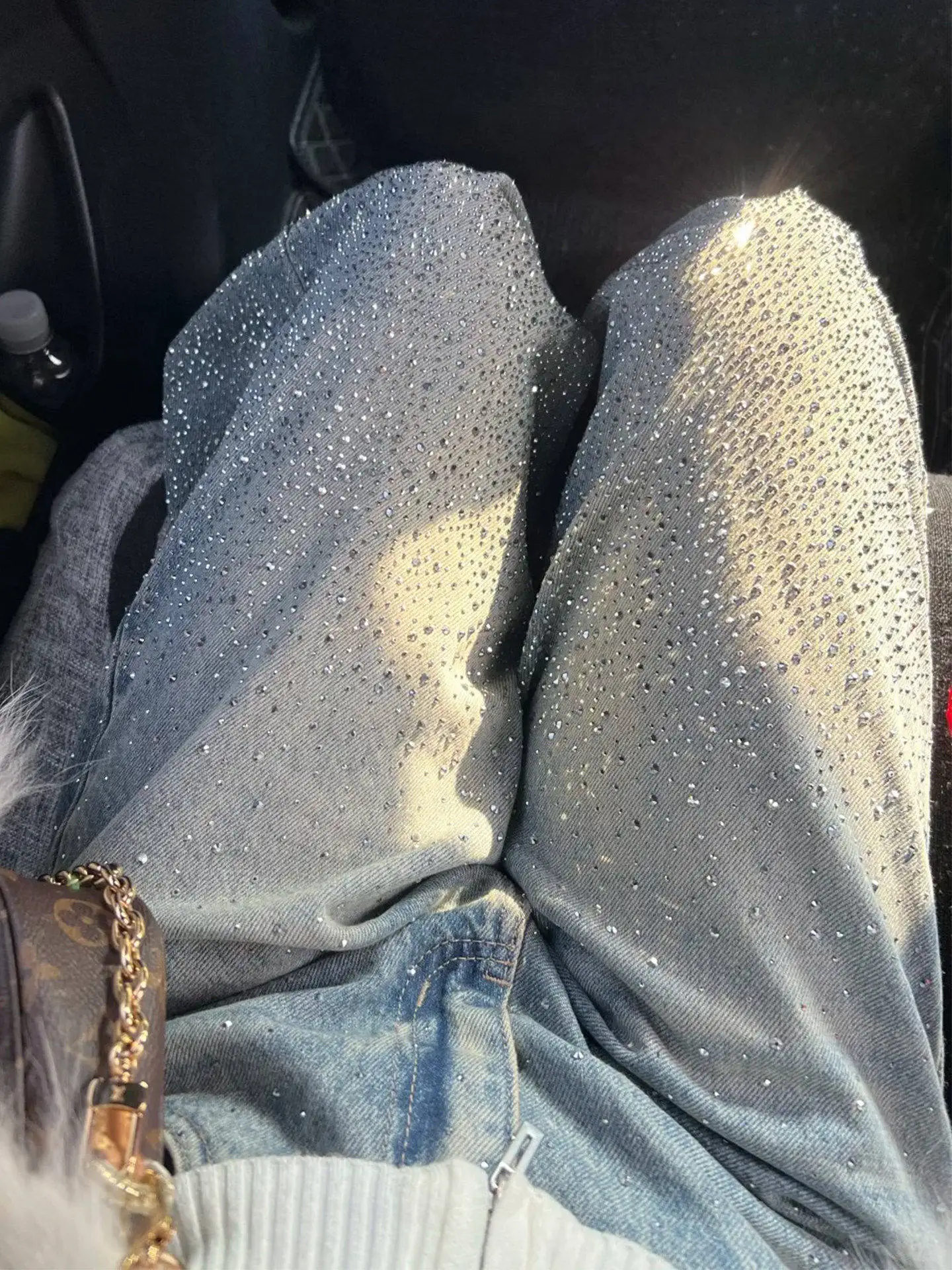 Shiny Diamond Embellished Straight Leg Jeans Women's Spring New plus Size Loose Slimming Wide Leg Pants High Waist Denim
Shiny Diamond Embellished Straight Leg Jeans Women's Spring New plus Size Loose Slimming Wide Leg Pants High Waist Denim