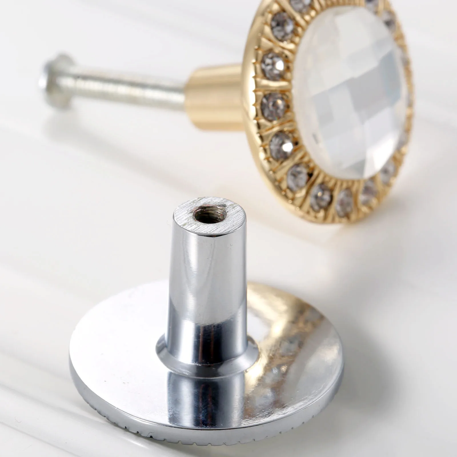 1/5PCS Crystal Knob For Cupboard Wardrobe Drawer Cabinets Furniture Handle Decoration Accessories Zinc Alloy Crystal 2.5cm
1/5PCS Crystal Knob For Cupboard Wardrobe Drawer Cabinets Furniture Handle Decoration Accessories Zinc Alloy Crystal 2.5cm