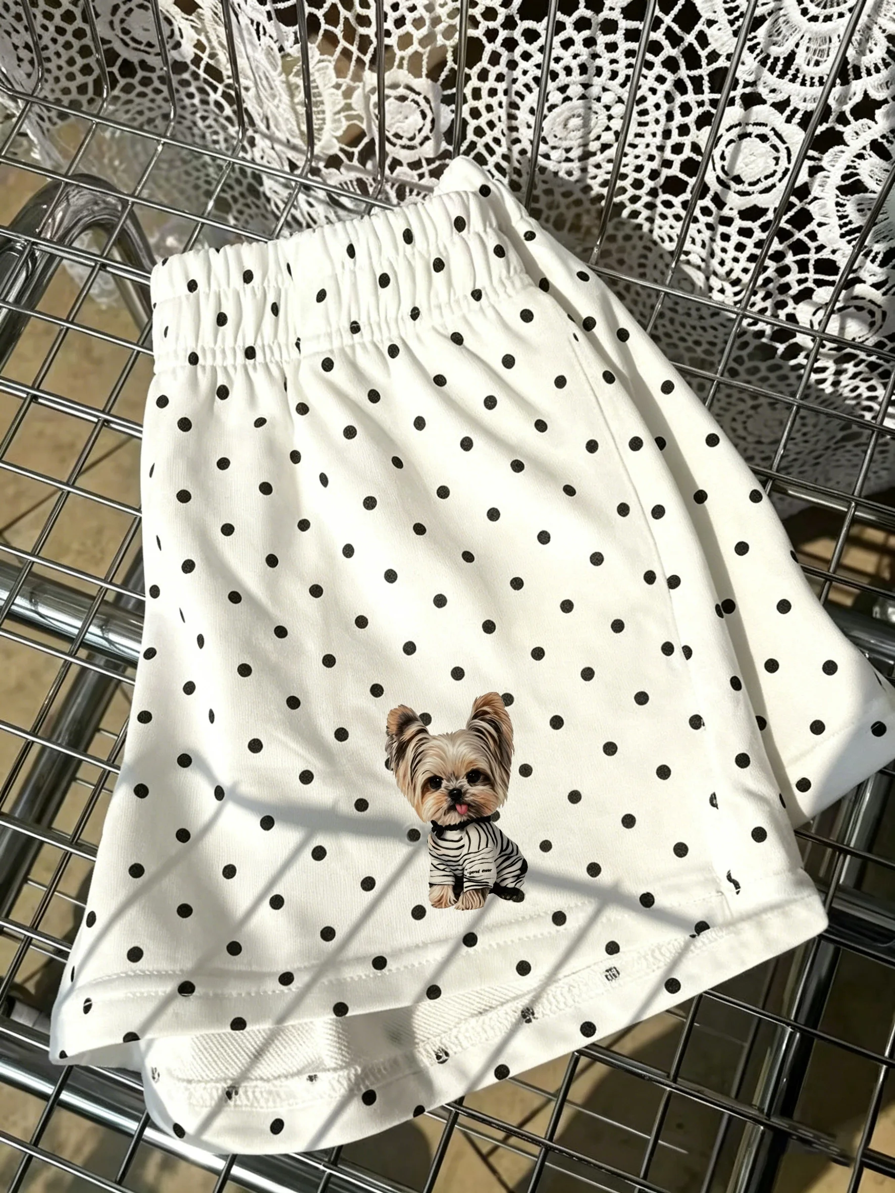 Retro White Polka Dot Casual Shorts Women Summer Loose High Waist Straight Leg Sports Outerwear A-Line Wide Leg Hot Pants
Retro White Polka Dot Casual Shorts Women Summer Loose High Waist Straight Leg Sports Outerwear A-Line Wide Leg Hot Pants