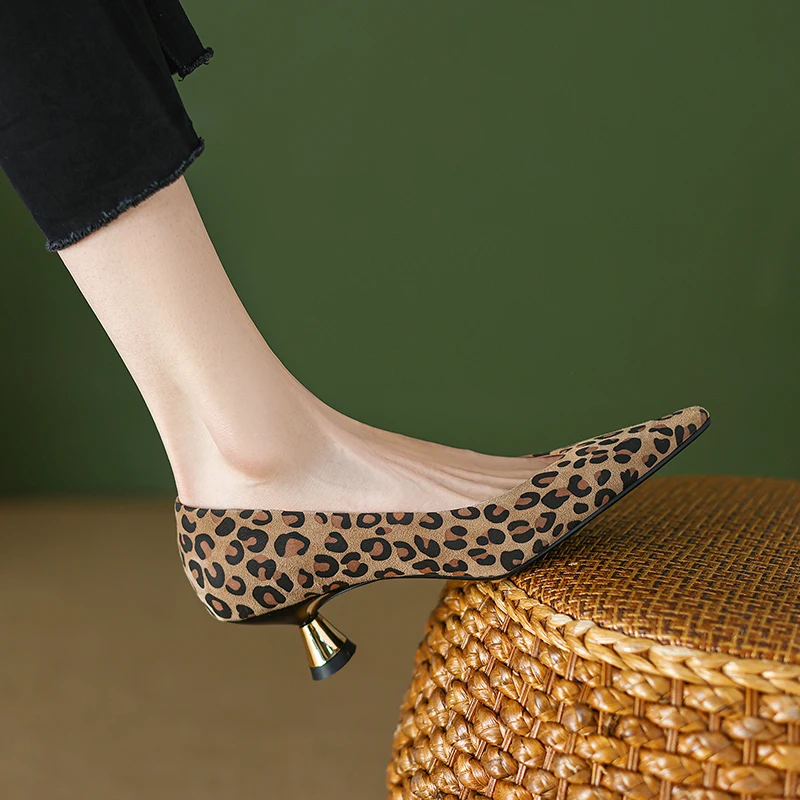 2026 new summer women sandals natural leather 22-24.5cm kid suede+sheepskin+pigskin pointed toe high heel women shoes fashion
2026 new summer women sandals natural leather 22-24.5cm kid suede+sheepskin+pigskin pointed toe high heel women shoes fashion