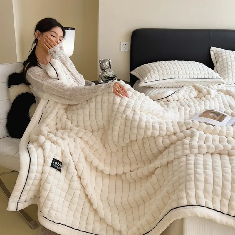 New Golden mink fleece cutting grid multifunctional leisure blanket, office nap blanket, high weight gold turtle fleece blanket
New Golden mink fleece cutting grid multifunctional leisure blanket, office nap blanket, high weight gold turtle fleece blanket