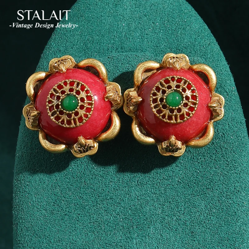Retro Red Natural Stone Stud Earring Antique Jewelry Gold Color Glass Round Leaf Vintage for Woman Accessories New Arrival 2025
Retro Red Natural Stone Stud Earring Antique Jewelry Gold Color Glass Round Leaf Vintage for Woman Accessories New Arrival 2025