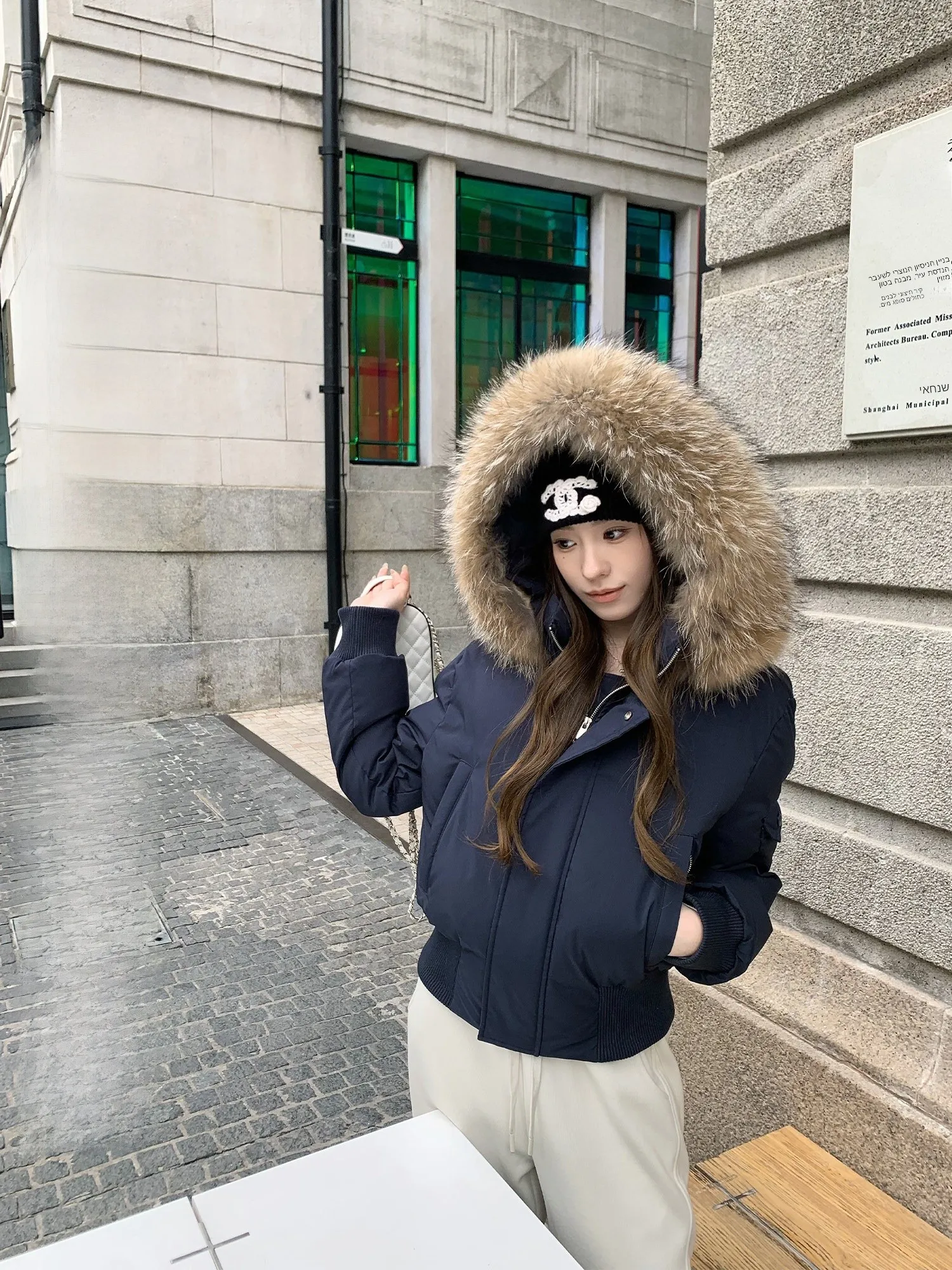 Hhi Women's Puffer Jaet White Du down Large Fur Collar Windproof Waist-Cinching Warmth Winter Outerwear Casual Loose Fit
Hhi Women's Puffer Jaet White Du down Large Fur Collar Windproof Waist-Cinching Warmth Winter Outerwear Casual Loose Fit