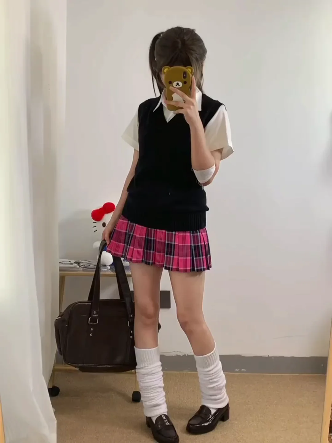 Женский комплект из двух предметов: топ-жилет и рубашка с длинным рукавом, с отложным воротником, в стиле JK, с молочным оттенком и вишневым принтом, для лета и осени.
Женский комплект из двух предметов: топ-жилет и рубашка с длинным рукавом, с отложным воротником, в стиле JK, с молочным оттенком и вишневым принтом, для лета и осени.