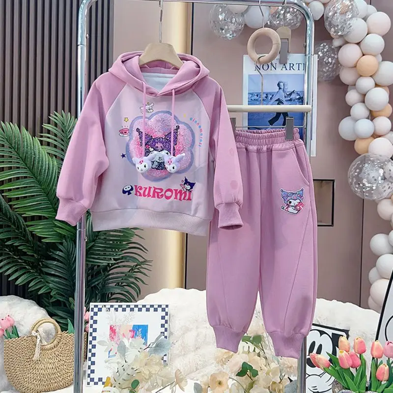 23 Sanrio Детский свитер с капюшоном Kuromi повседневная одежда Аниме Фигурка спортивная одежда комплект пальто для детей девочки мультяшный милый горячий новый стиль
23 Sanrio Детский свитер с капюшоном Kuromi повседневная одежда Аниме Фигурка спортивная одежда комплект пальто для детей девочки мультяшный милый горячий новый стиль