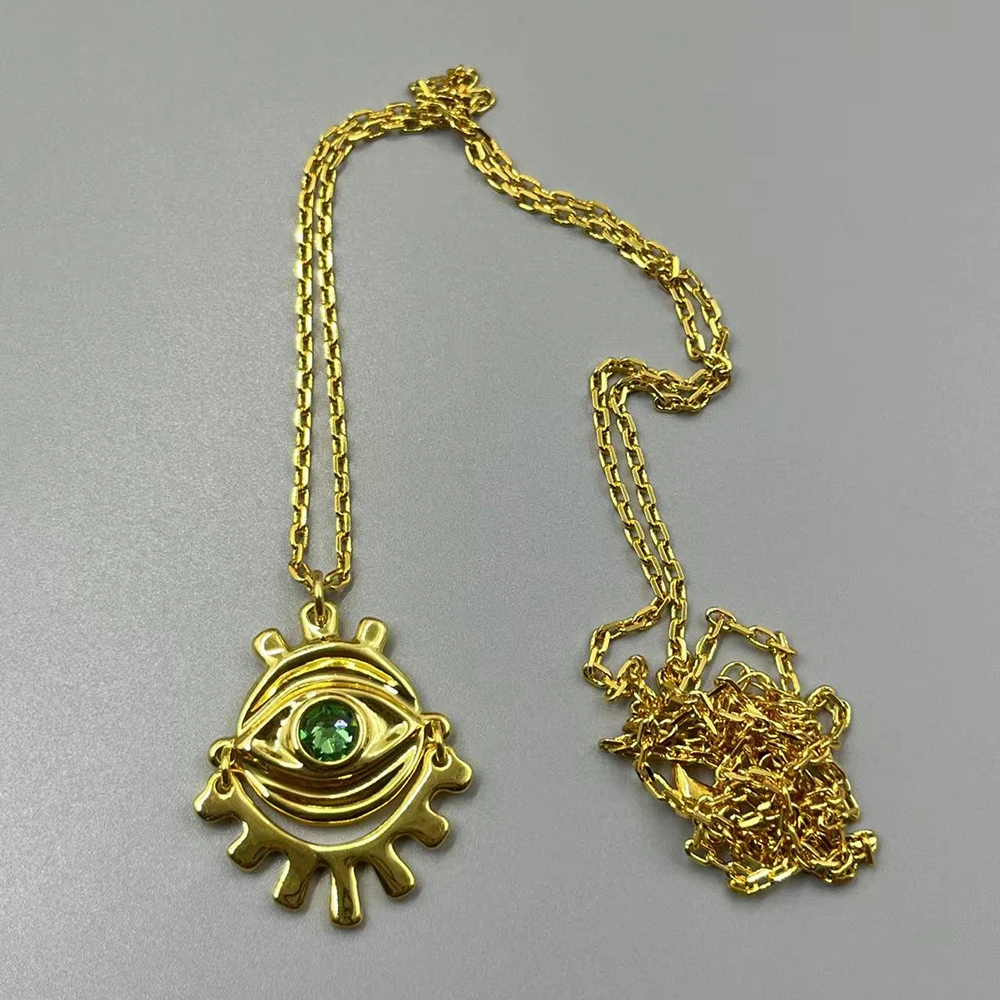 Small and minimalist exquisite eye necklace, green stone eye pendant, wholesale fashionable jewelry
Small and minimalist exquisite eye necklace, green stone eye pendant, wholesale fashionable jewelry