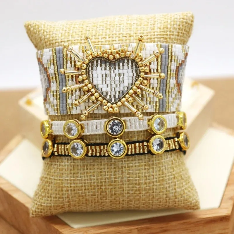 Rice bead bracelet Heart-shaped Design Originality Hand knitting Bohemia Adjustable Fashion Simple Beaded bracelet set
Rice bead bracelet Heart-shaped Design Originality Hand knitting Bohemia Adjustable Fashion Simple Beaded bracelet set