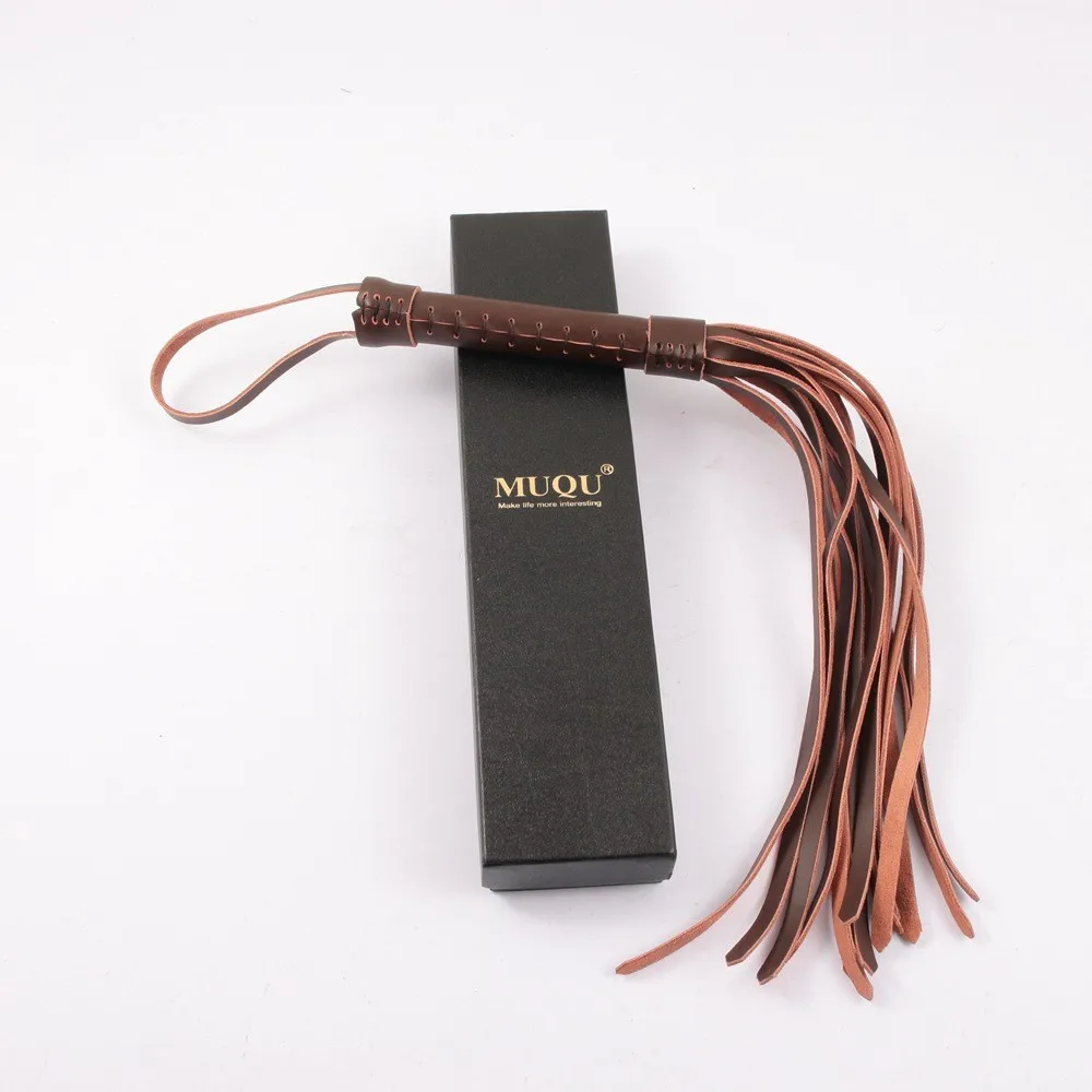 49cm Brown Genuine Cowhide Leather Short Horse Riding Whip with Handle and Wrist Strap
49cm Brown Genuine Cowhide Leather Short Horse Riding Whip with Handle and Wrist Strap