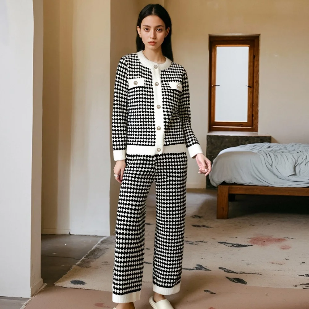 Women's Elegant Plaid Pajama Sets Ladies Sleep Pajamas Long Sleeve Pajamas Spring Sleepwear Loungewear Set Women Cardigan Pants
Women's Elegant Plaid Pajama Sets Ladies Sleep Pajamas Long Sleeve Pajamas Spring Sleepwear Loungewear Set Women Cardigan Pants