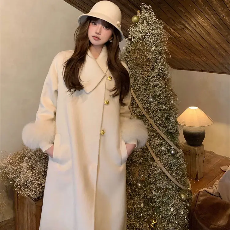 MiiiiX French Elegant Wide-waisted Woolen Coat Women's Winter Jacket 2024 New Loose Irregular Collar Casual Thicken Outerwear
MiiiiX French Elegant Wide-waisted Woolen Coat Women's Winter Jacket 2024 New Loose Irregular Collar Casual Thicken Outerwear