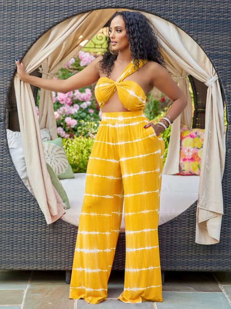 Women's Summer Suit 2023 New Striped Printed Halter Neck Bolero and Loose Flare Wide Leg Pants Two-Piece Clothing Sportswear
Women's Summer Suit 2023 New Striped Printed Halter Neck Bolero and Loose Flare Wide Leg Pants Two-Piece Clothing Sportswear