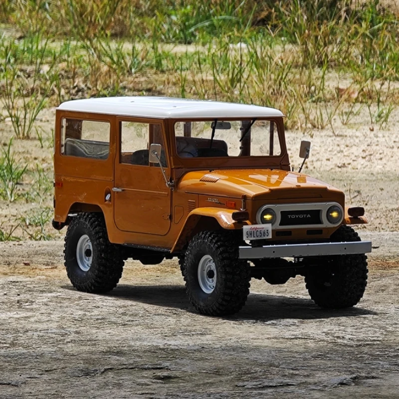 Fms Rc Remote Control Vehicle 1/10 Fj40 Electric Off Road Climbing Model Exquisite Appearance Strong Power Outdoor Hobbyists