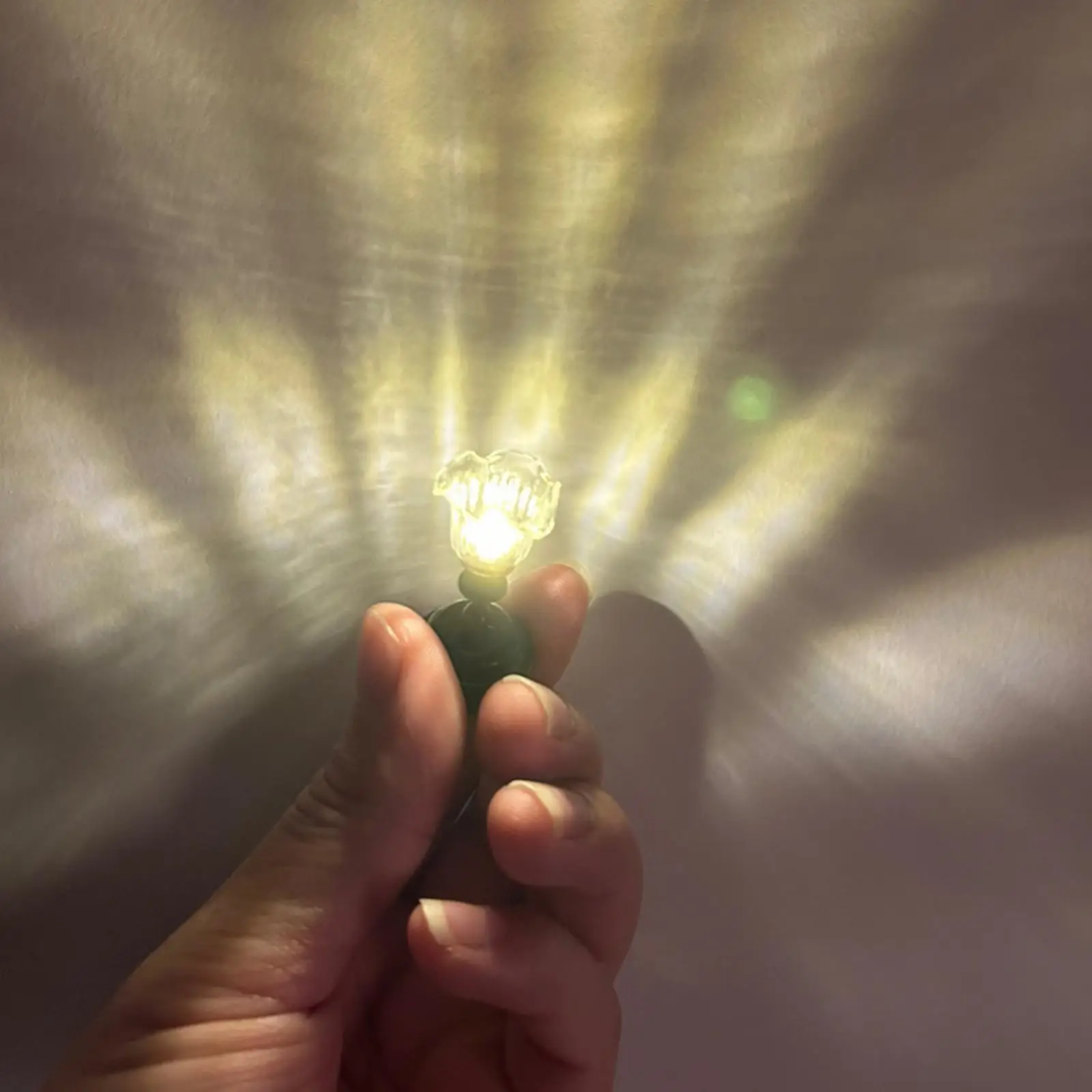 Подвесной светильник, модель сцены, реквизит, сделай сам, мини-дом, кукольный домик, мебель, фея 1/12
Подвесной светильник, модель сцены, реквизит, сделай сам, мини-дом, кукольный домик, мебель, фея 1/12