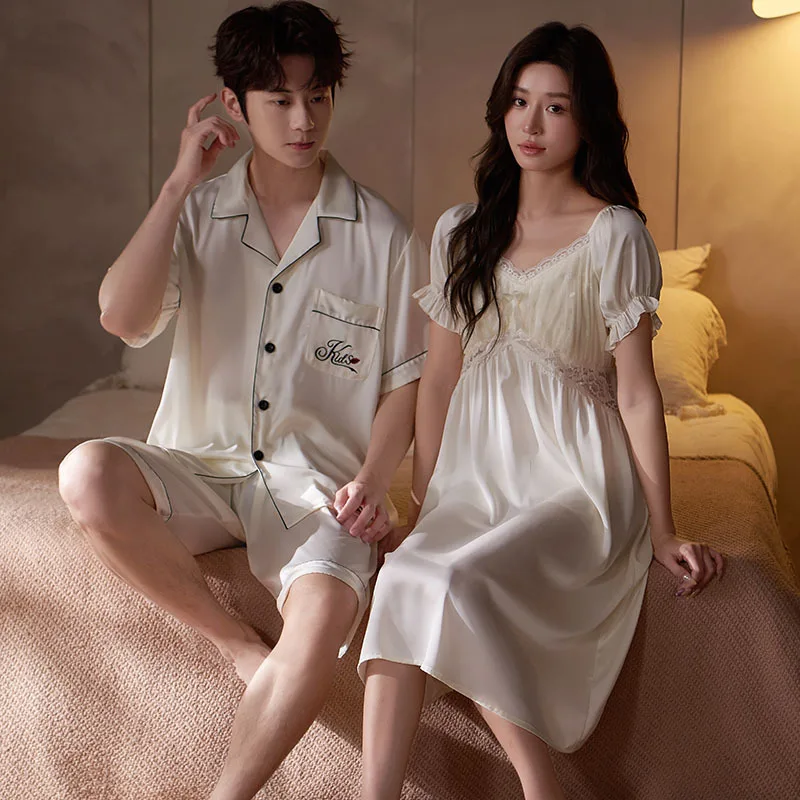 2025 New Couple Pajamas Set Women's Short Sleeve Nightdress Men Cardigan Ice Silk Casual Home Clothes Thin Summer Lingerie
2025 New Couple Pajamas Set Women's Short Sleeve Nightdress Men Cardigan Ice Silk Casual Home Clothes Thin Summer Lingerie