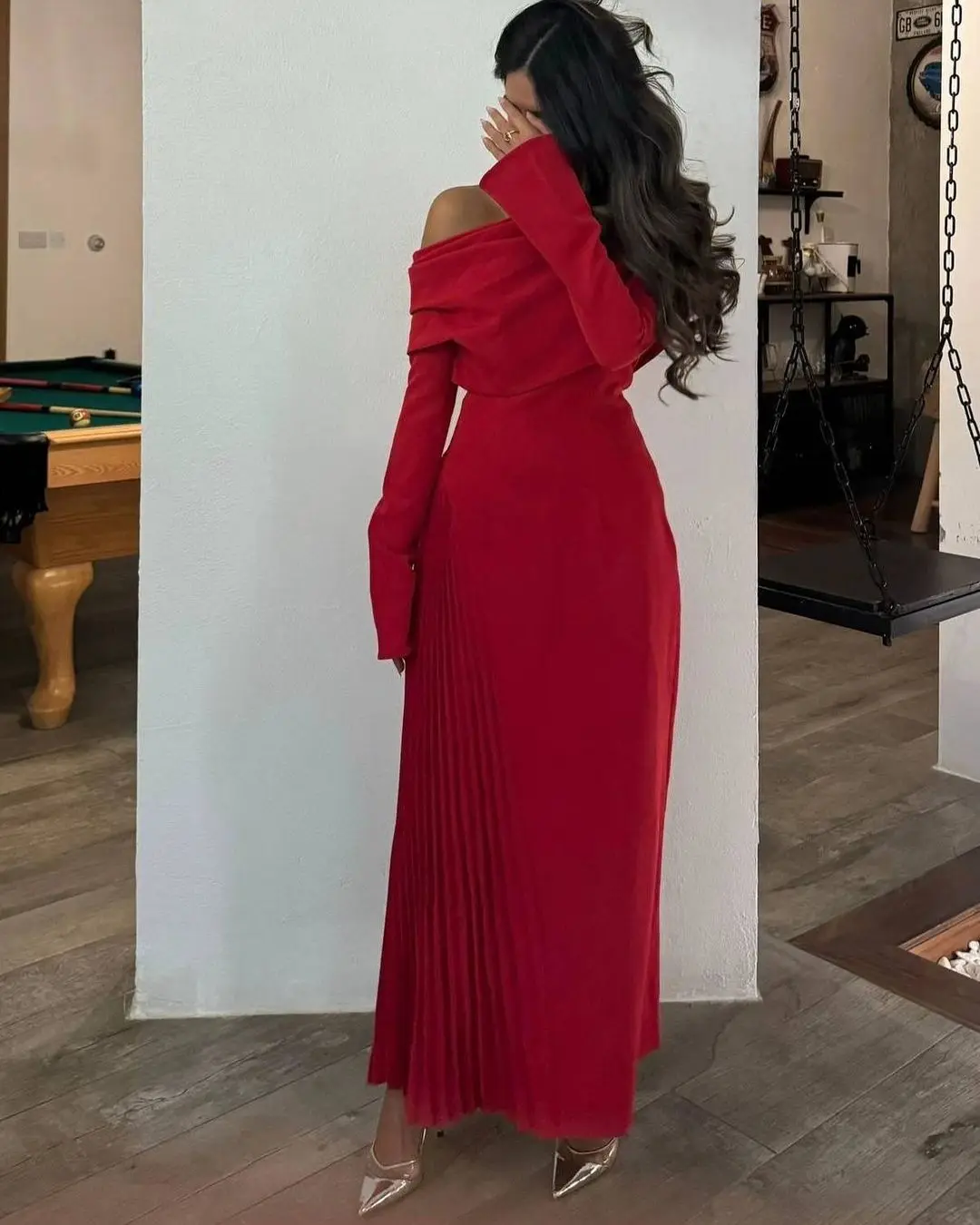 Customized Red One Shoulder Prom Dresses Pleated Floor Length Side Split Evening Dresses Party Dresses
Customized Red One Shoulder Prom Dresses Pleated Floor Length Side Split Evening Dresses Party Dresses