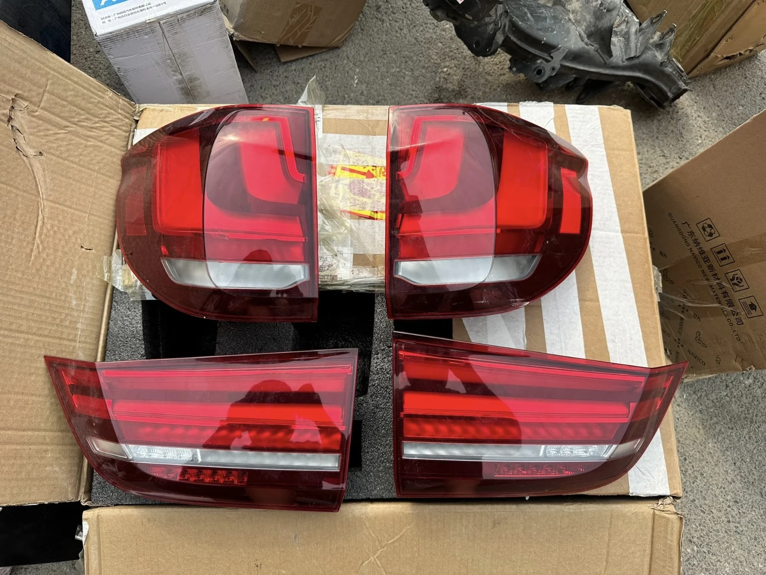 Fit for BMW X5 Taillight 2014-2018 BMW F15 LED Stoplight Assembly BMW X5 Tail Lamp Car Accessories Brake Light for Replacement
Fit for BMW X5 Taillight 2014-2018 BMW F15 LED Stoplight Assembly BMW X5 Tail Lamp Car Accessories Brake Light for Replacement