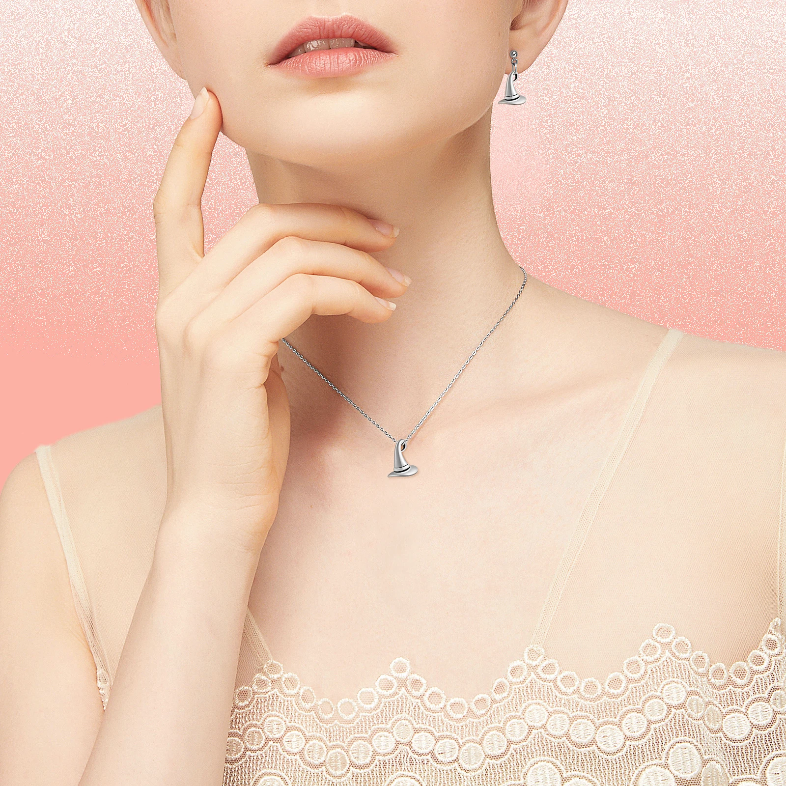 20pcs Alloy Jewelry Pendant Witch Hat Charms Cute Vintage Ocean Necklace Making DIY Accessories Durable Zinc Material
20pcs Alloy Jewelry Pendant Witch Hat Charms Cute Vintage Ocean Necklace Making DIY Accessories Durable Zinc Material