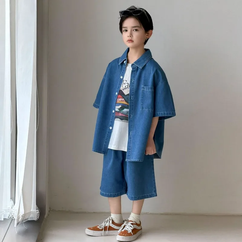 Summer Children's Denim Short-sleeved Set 2026 Summer New Korean Version Loose Casual Cardigan Shorts Two-piece Set Trendy
Summer Children's Denim Short-sleeved Set 2026 Summer New Korean Version Loose Casual Cardigan Shorts Two-piece Set Trendy