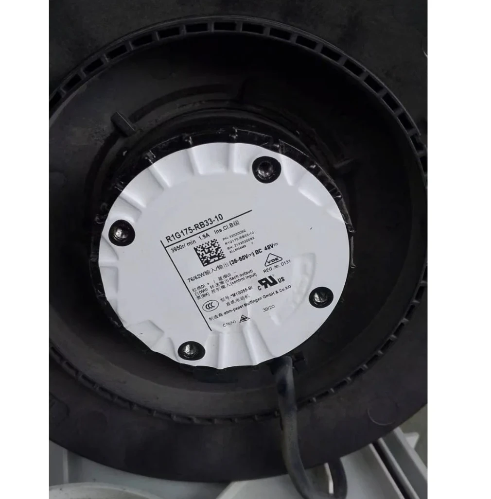 SX Centrifugal Turbofan Wind Turbine Fan R1G175-RB33-10 M1G055-BI 175mm DC36-60V 48V 7662W 1.9A 3950rpm
SX Centrifugal Turbofan Wind Turbine Fan R1G175-RB33-10 M1G055-BI 175mm DC36-60V 48V 7662W 1.9A 3950rpm