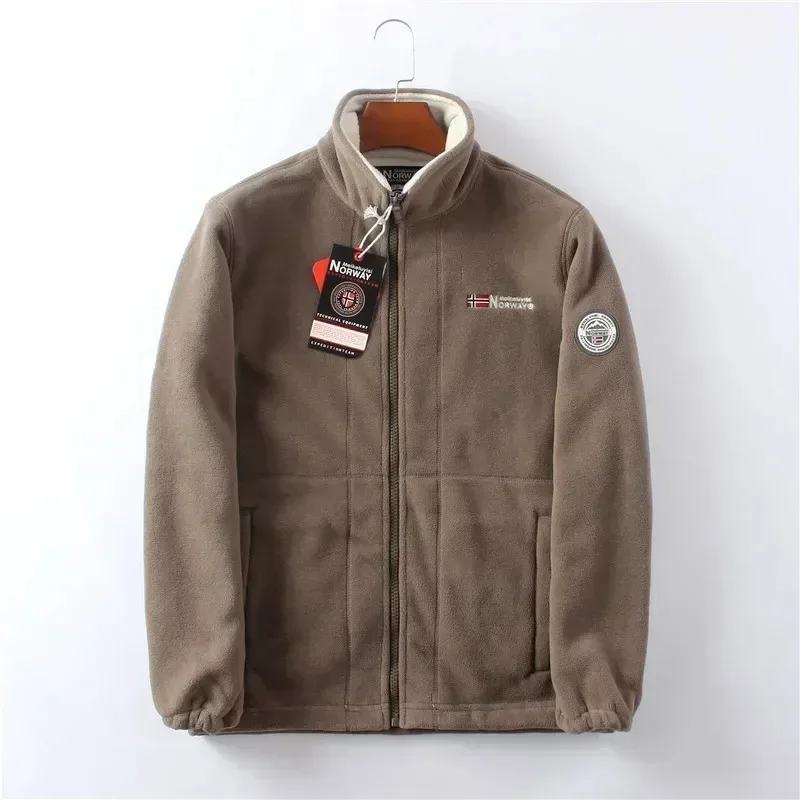 Men's Casual Versatile Trend Fashion Polar Cold Warm Thickened Fleece Golf Clothing Outdoor Sports Thickened New Jacket
Men's Casual Versatile Trend Fashion Polar Cold Warm Thickened Fleece Golf Clothing Outdoor Sports Thickened New Jacket