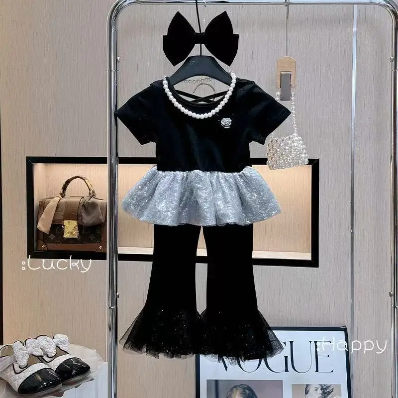 Girls' Summer Set 2026 New Style Baby Girl Fashion Lace Short Sleeve Top Bellbottom Two Piece Set
Girls' Summer Set 2026 New Style Baby Girl Fashion Lace Short Sleeve Top Bellbottom Two Piece Set