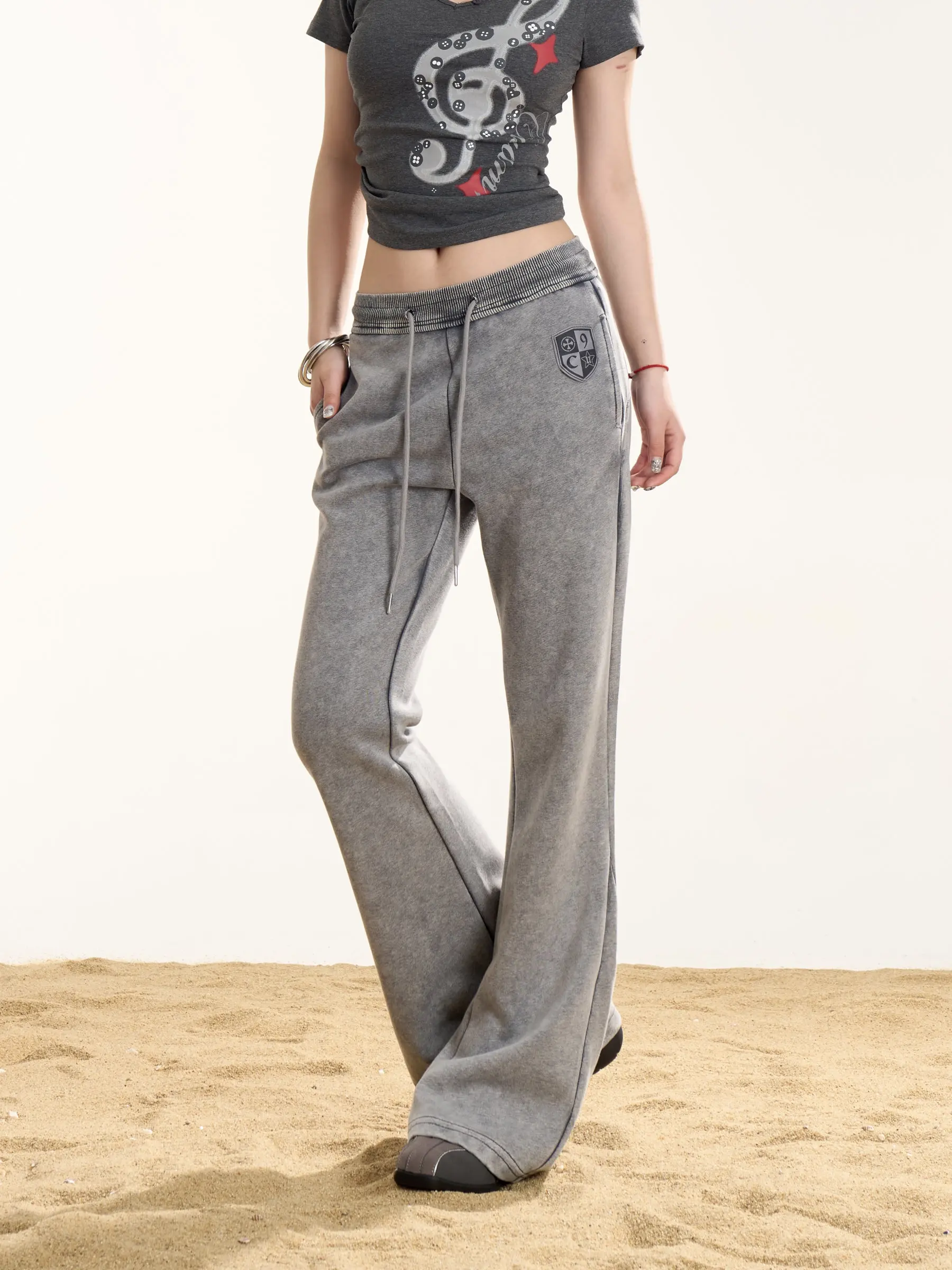 Low Waist Drawstring American Retro Flared Pants Women's Summer New Casual Trousers Long Drapey Pants Ladies Fashion
Low Waist Drawstring American Retro Flared Pants Women's Summer New Casual Trousers Long Drapey Pants Ladies Fashion