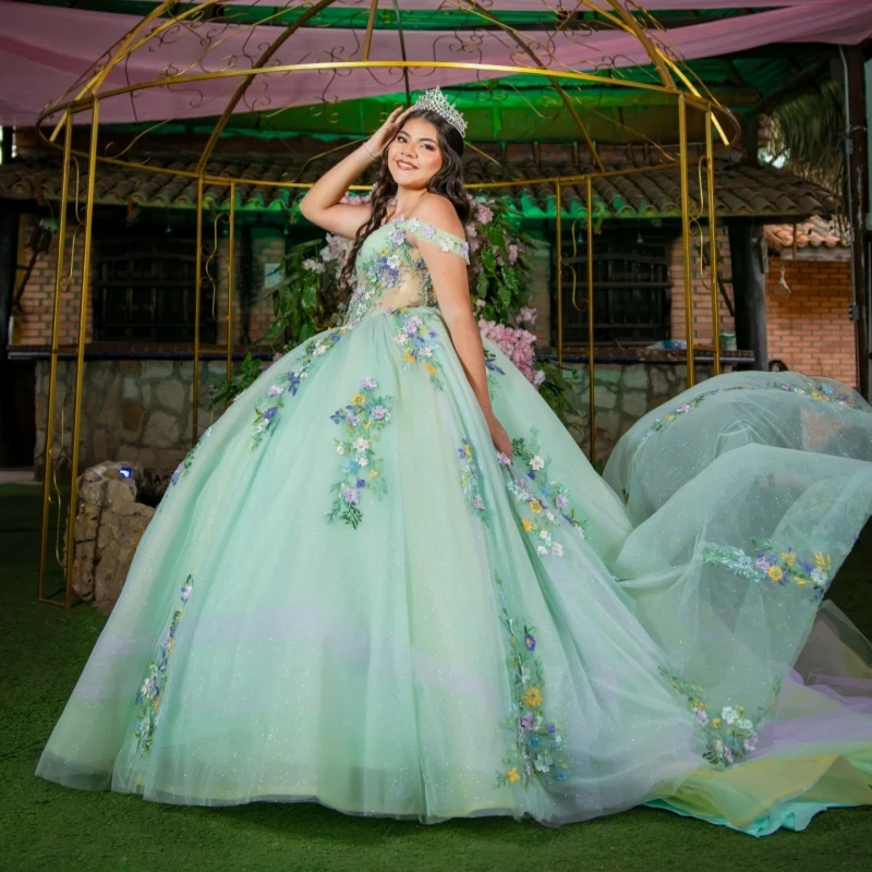 Light Green Shiny Ball Gown Quinceanera Dresses Applique Lace Beading Crystal Tiered Tull Corset Off The Shoulder Sweet 16 dress
Light Green Shiny Ball Gown Quinceanera Dresses Applique Lace Beading Crystal Tiered Tull Corset Off The Shoulder Sweet 16 dress