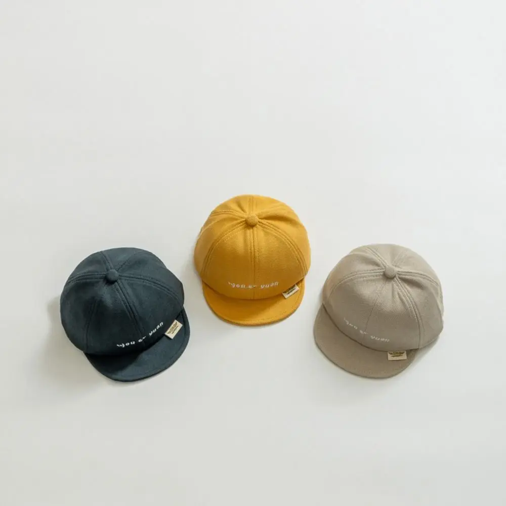 Fashion Solid Color Baseball Cap Adjustable Simple Letter Duck Tongue Cap Soft-brim Sun Hats for Baby
Fashion Solid Color Baseball Cap Adjustable Simple Letter Duck Tongue Cap Soft-brim Sun Hats for Baby
