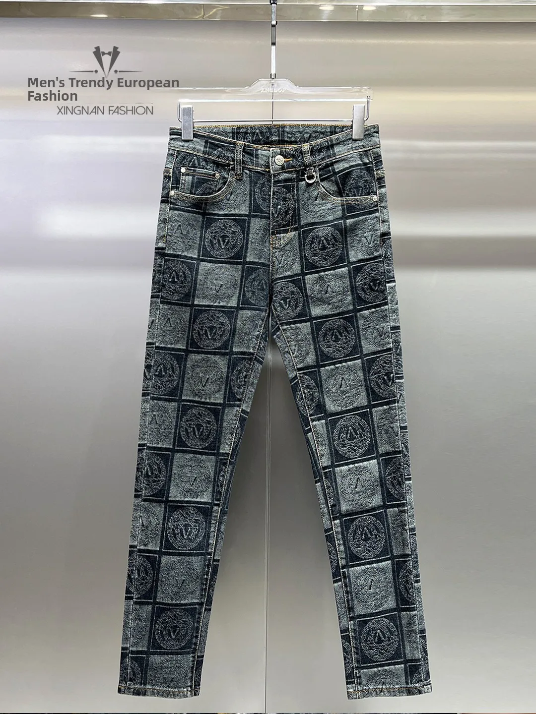 Men's Slim Fit Jeans Printed High Street Sle Thiened Winter Casual Trousers Youth Faion Anti-Wrinkle Resist Dirt
Men's Slim Fit Jeans Printed High Street Sle Thiened Winter Casual Trousers Youth Faion Anti-Wrinkle Resist Dirt
