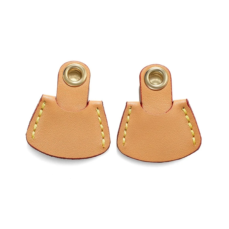 1 Pair / 2pieces Calfskin Leather Protector For Designer Diane Handbag Lady Bag Strap Protective Accessories
1 Pair / 2pieces Calfskin Leather Protector For Designer Diane Handbag Lady Bag Strap Protective Accessories