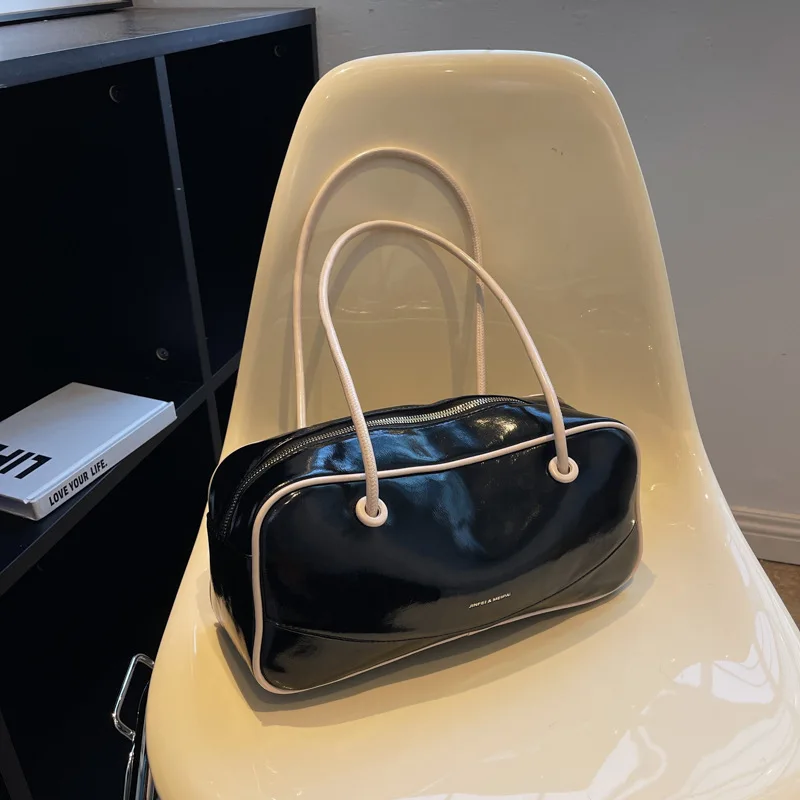 bags for women 2022 new luxury handbags bolso replica Fashion Retro Handbag Female Shoulder Bag Messenger bag
bags for women 2022 new luxury handbags bolso replica Fashion Retro Handbag Female Shoulder Bag Messenger bag