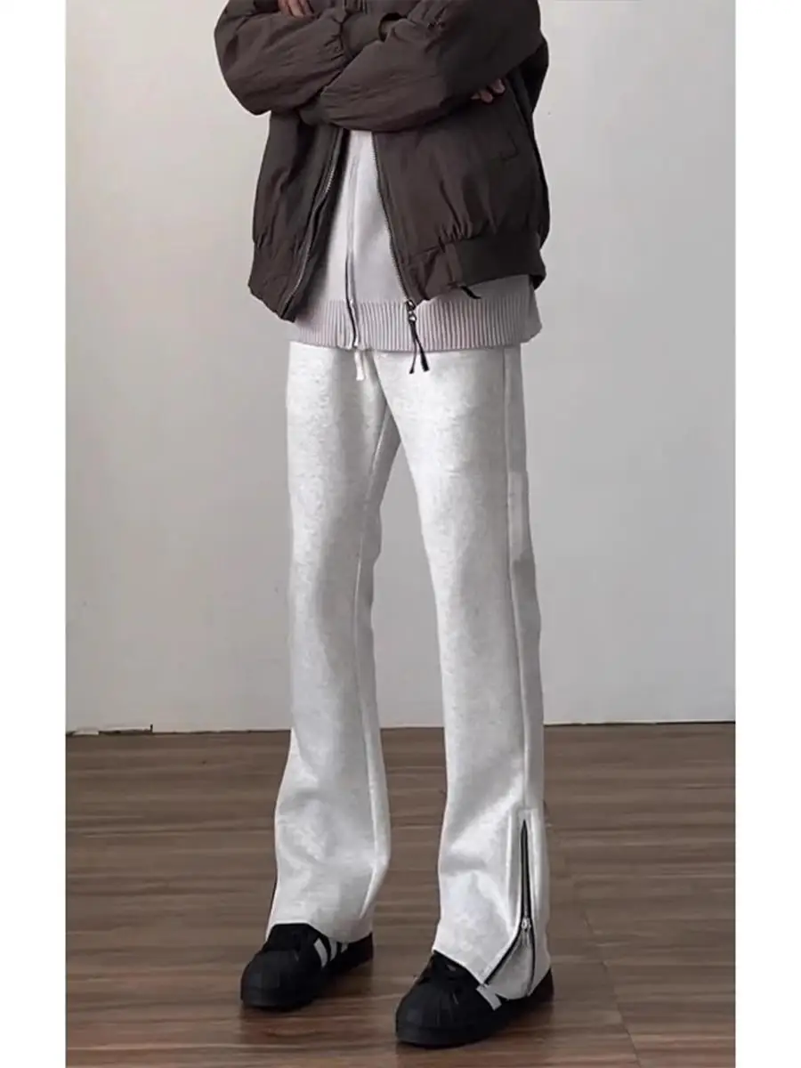 Мужские прямые брюки American Vibe White Flower для осени и зимы, свободного кроя, с боковой молнией, повседневные, молодежные, длинные.
Мужские прямые брюки American Vibe White Flower для осени и зимы, свободного кроя, с боковой молнией, повседневные, молодежные, длинные.