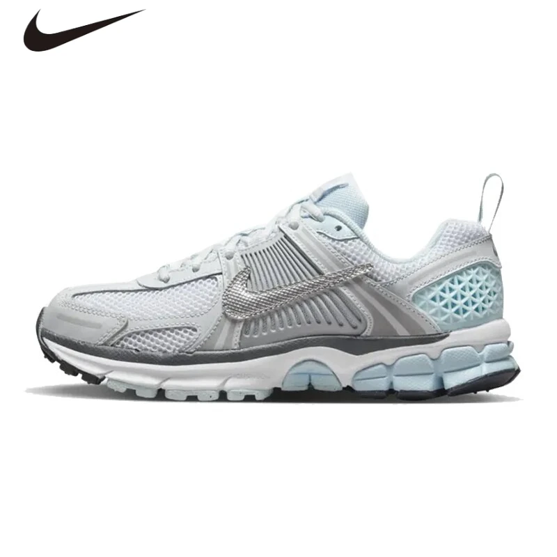 Nike Zoom Vomero GS Running Shoes, Zoom Air Cushion Breathable Mesh Athletic Sneakers for Youth HQ3255-043
Nike Zoom Vomero GS Running Shoes, Zoom Air Cushion Breathable Mesh Athletic Sneakers for Youth HQ3255-043