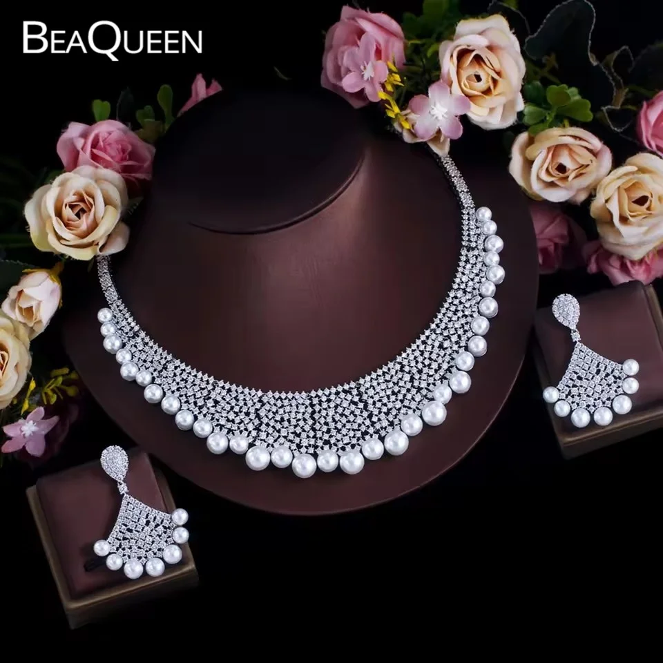 BeaQueen Elegant White Cubic Zirconia Fan Shaped Multi Layer Pearl Necklace Earrings for Women Wedding Party Jewelry Sets JS420
BeaQueen Elegant White Cubic Zirconia Fan Shaped Multi Layer Pearl Necklace Earrings for Women Wedding Party Jewelry Sets JS420