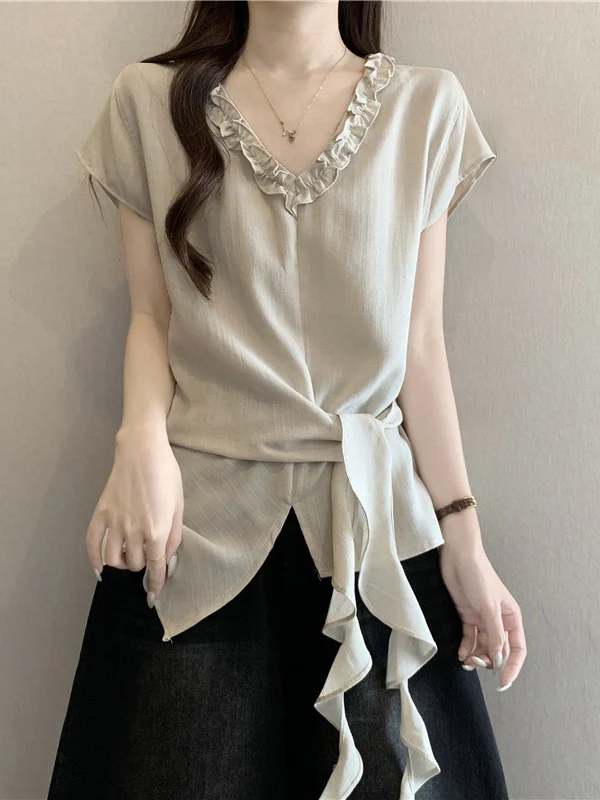 Chic V-Neck Shoulder Shirt Women's plus Size Summer New Style Big Flounce Waist Inward Top Korean Style Commute Wind Loose Fit
Chic V-Neck Shoulder Shirt Women's plus Size Summer New Style Big Flounce Waist Inward Top Korean Style Commute Wind Loose Fit