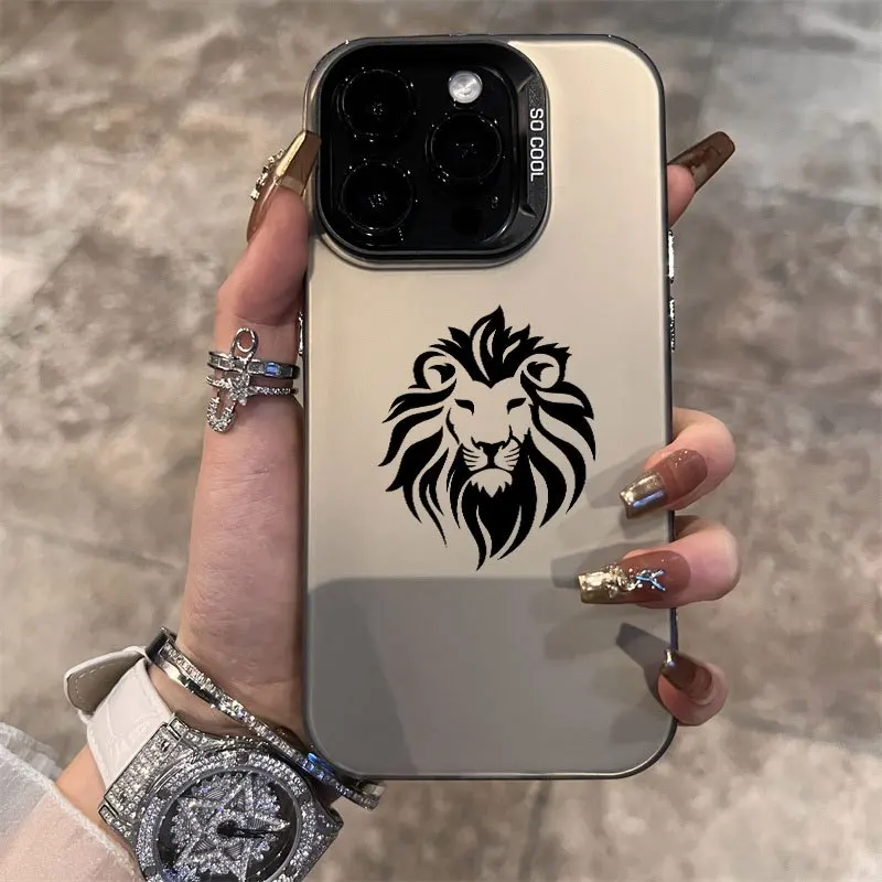 A simple drawing of a lion's head phone case for iPhone 16 15 14 13 12 11 Pro/ Max/Plus shock-proof rear cover anti-fingerprint
A simple drawing of a lion's head phone case for iPhone 16 15 14 13 12 11 Pro/ Max/Plus shock-proof rear cover anti-fingerprint