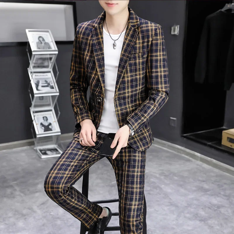 New 2023 (Blazer+ Trousers) Men's Fashion Business Gentlemanly Italian Style Officiating Slim Wedding Formal Dress 2 Pieces
New 2023 (Blazer+ Trousers) Men's Fashion Business Gentlemanly Italian Style Officiating Slim Wedding Formal Dress 2 Pieces