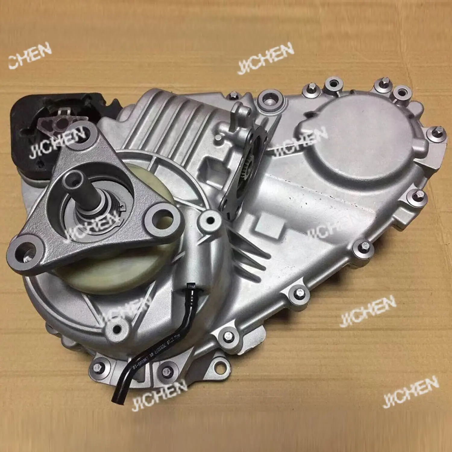 Для BMW X5 X6 E70 E71 2007-2013 раздаточная коробка в сборе ATC700 27107574777 7574777
Для BMW X5 X6 E70 E71 2007-2013 раздаточная коробка в сборе ATC700 27107574777 7574777