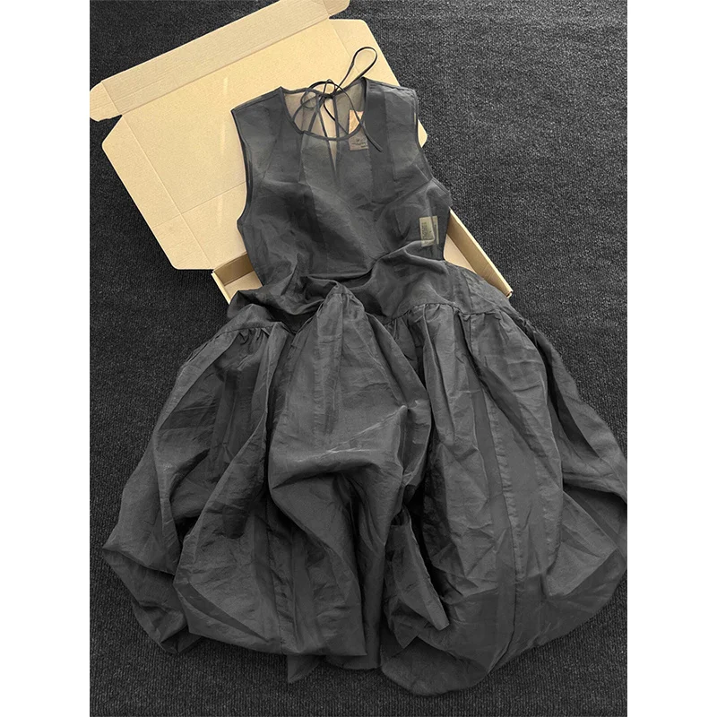 Minimalist Unique Black Tank Top Puff Dress Flower Bud Dress2025Trending Spring New Women's Fashion
Minimalist Unique Black Tank Top Puff Dress Flower Bud Dress2025Trending Spring New Women's Fashion